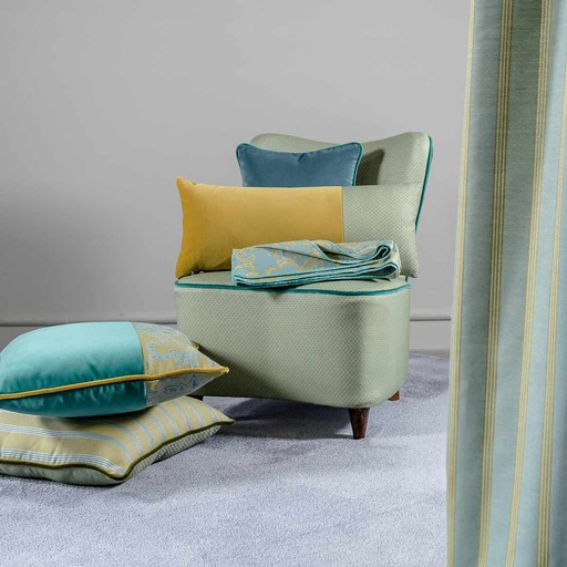 Luxurious cushion square Carrè in stripes fabric