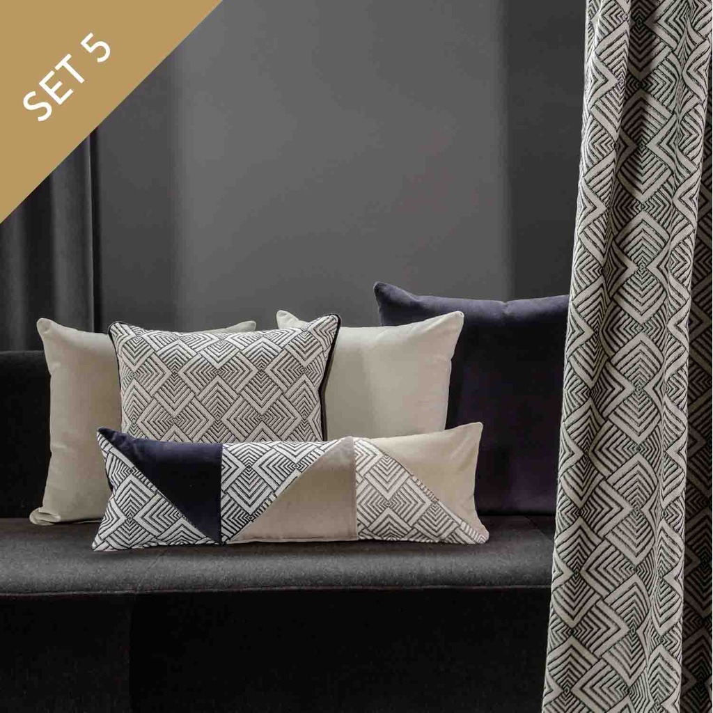 Luxurious Cushions' Set in designer fabric