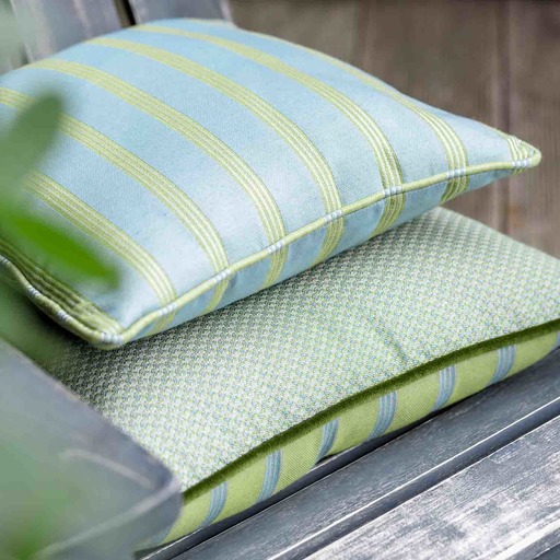 Luxurious cushion square Carrè in stripes fabric