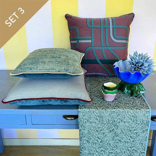 Luxurious Cushions' Set in designer fabric