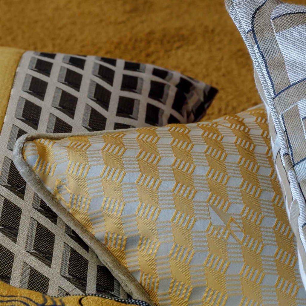 Architrame Scale designer fabric