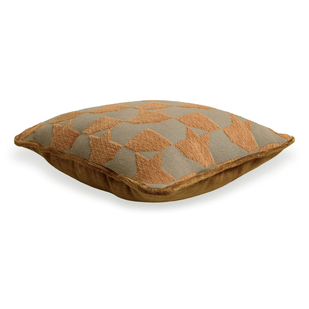 Luxurious cushion square Carrè in geometric fabric