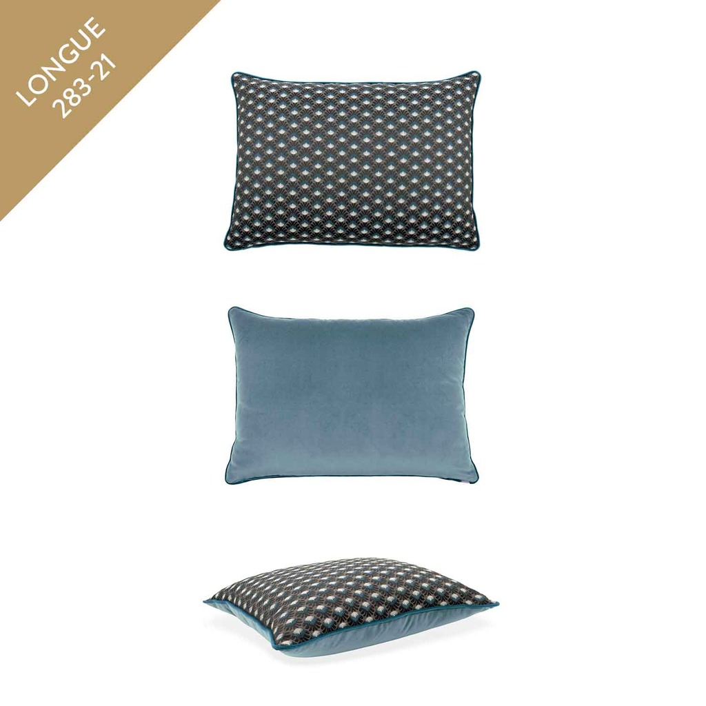 Luxurious Cushions' Set in designer fabric